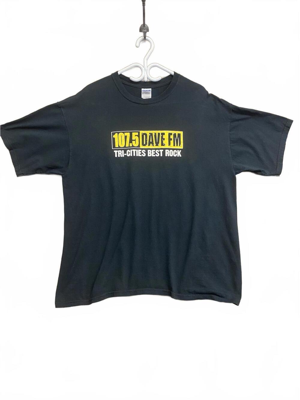 Radio 107.5 Dave FM Tri-Cities Best Rock Black T-Shirt On Gildan Tag Size XL